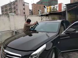 凱迪拉克汽車玻璃前擋