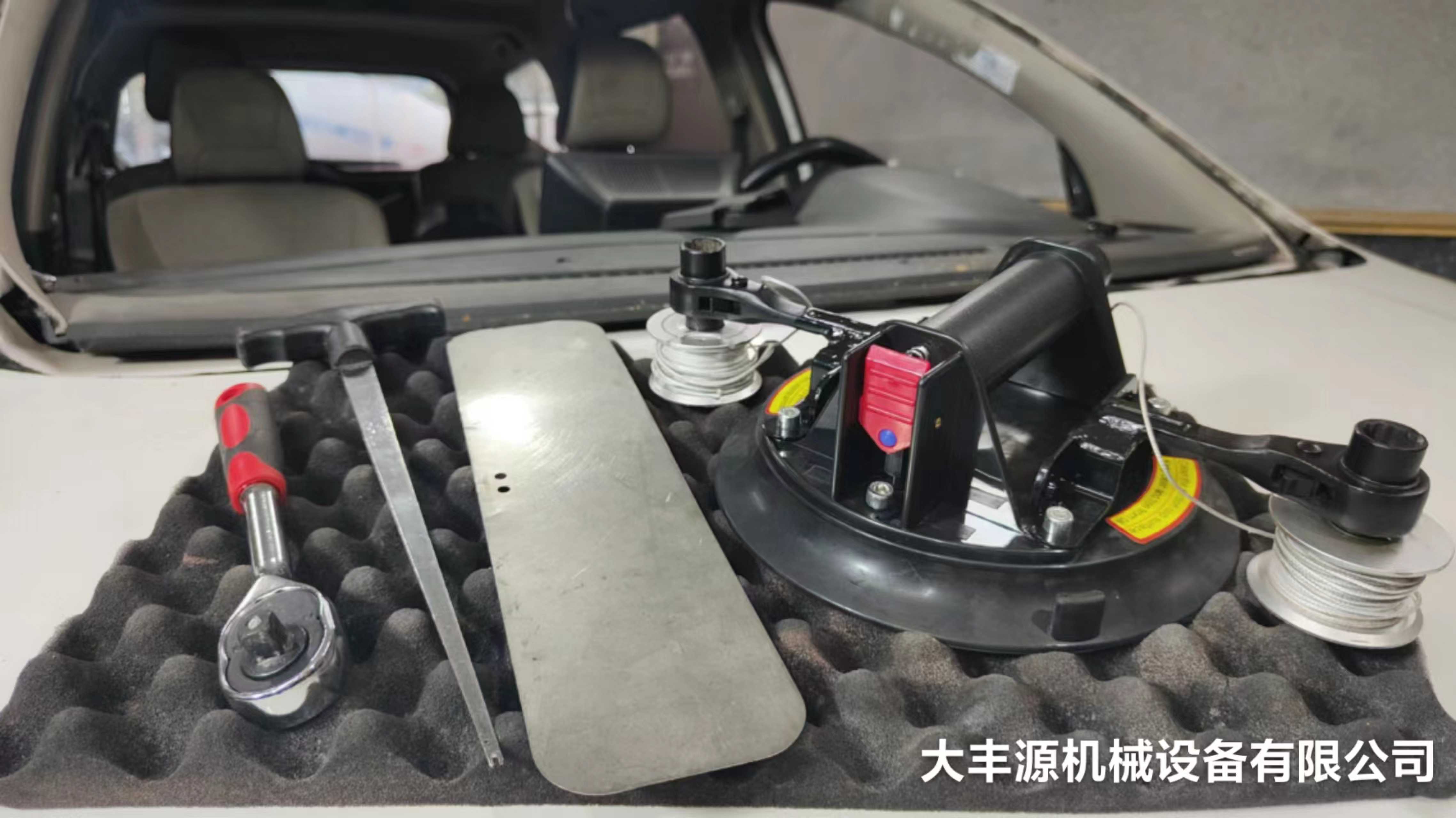 好用的汽車前擋拆卸工具有哪些？